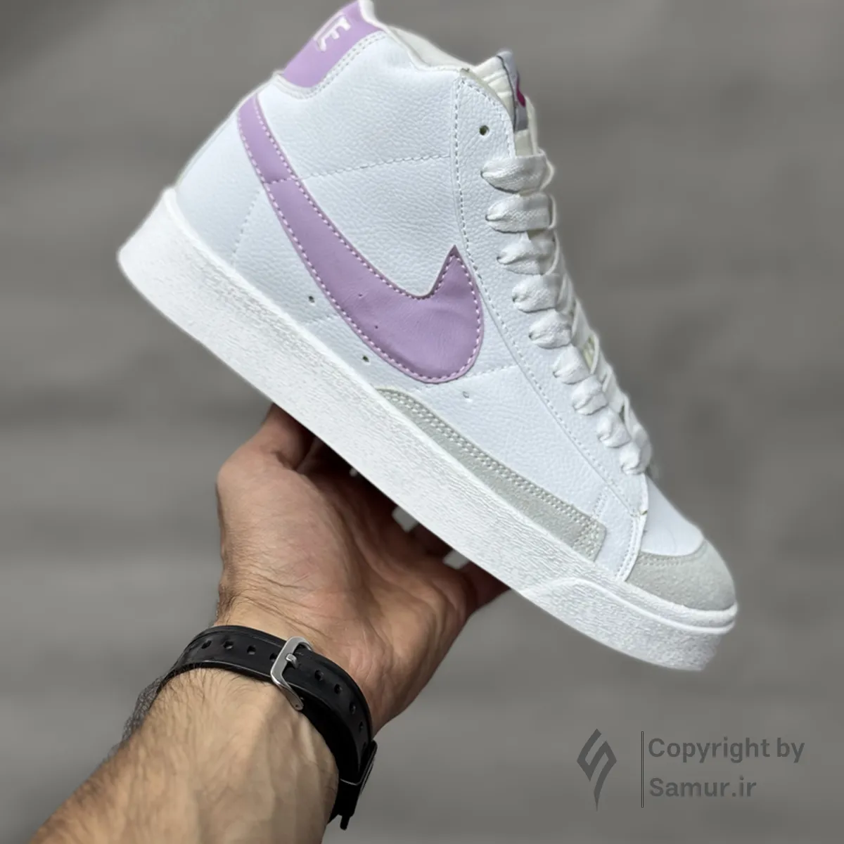 گالری تصاویر کتونی نایک بلیزر سفید بنفش ساقدار